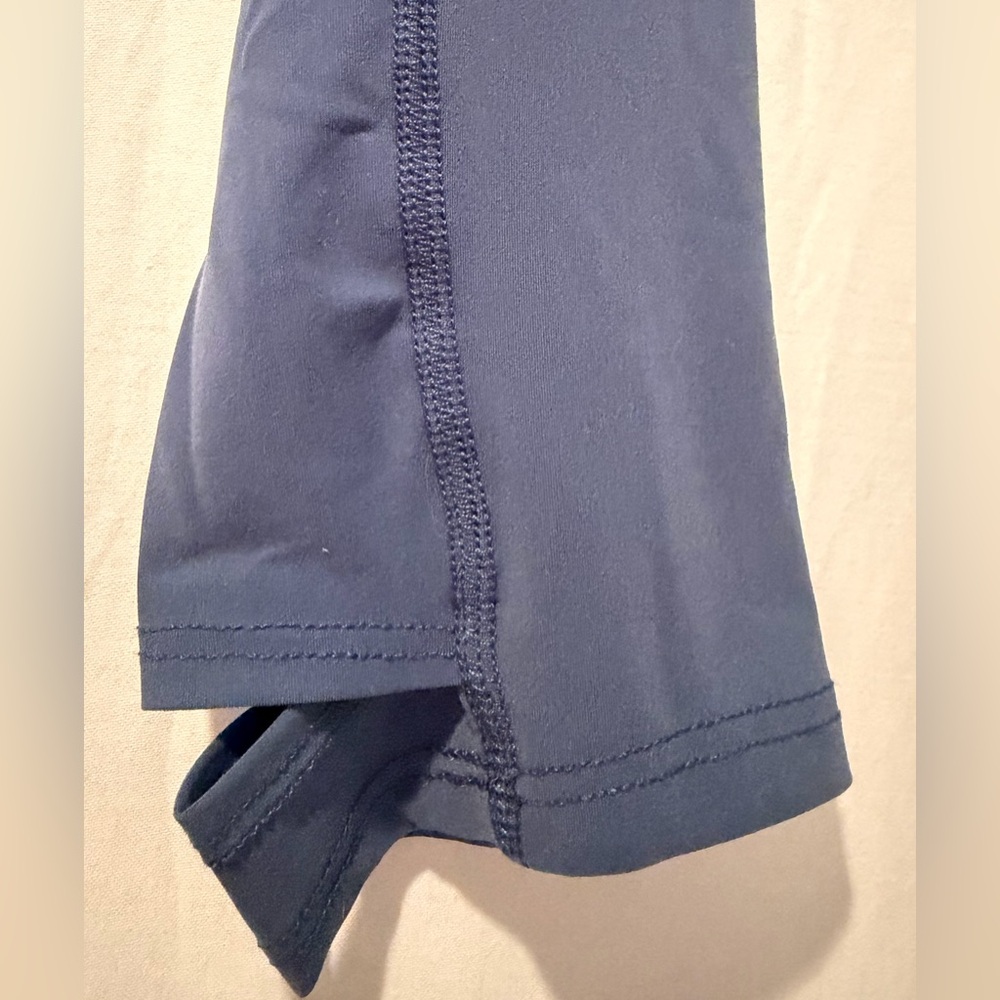 NWT Beyond Yoga Power beyond Lite Air Shield Long Sleeve Athletic Top - Grey - L - Picture 9 of 13